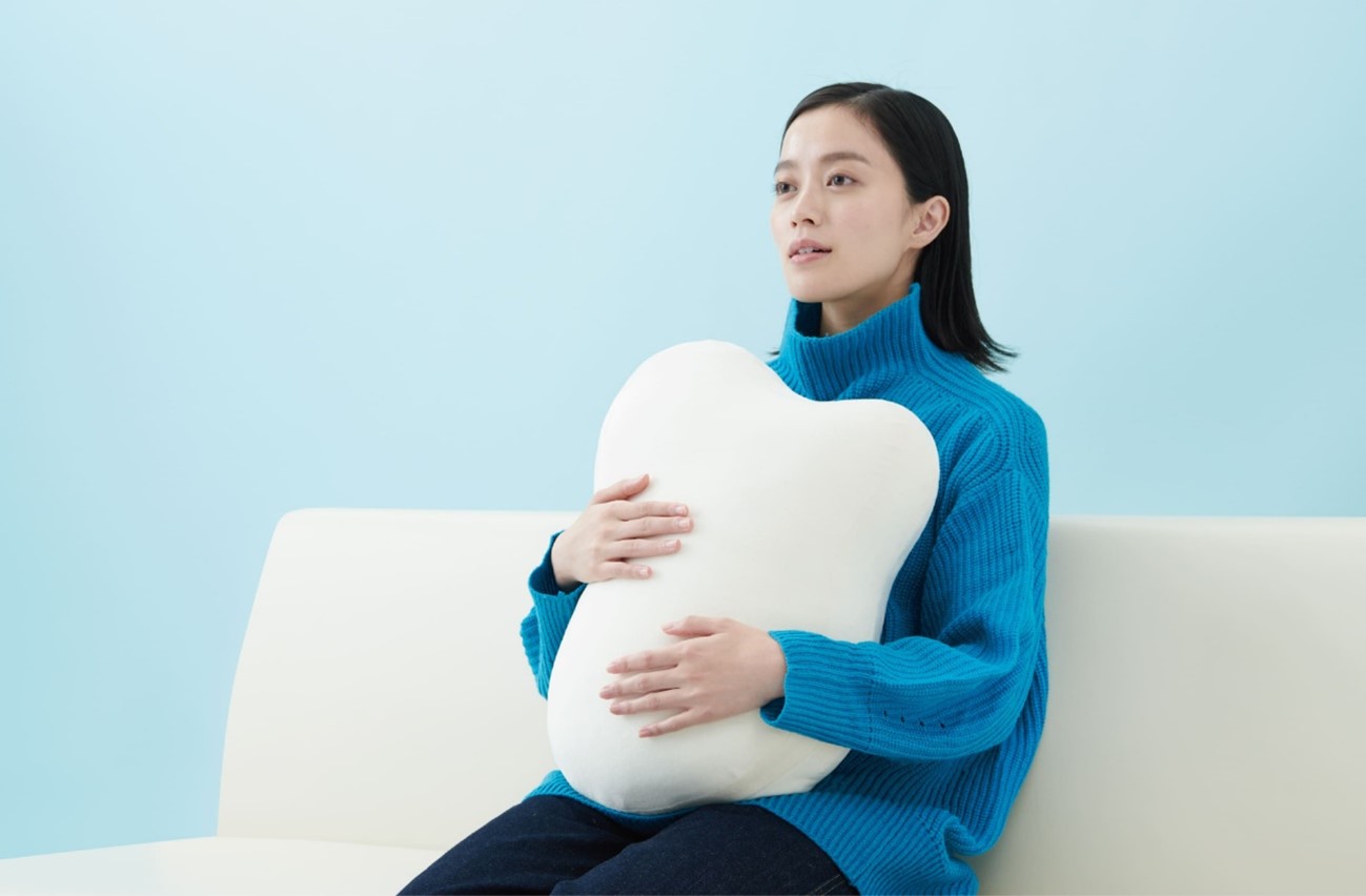 fufuly（フフリー）：呼吸するように、ふくらんだり縮んだりするふしぎなクッション